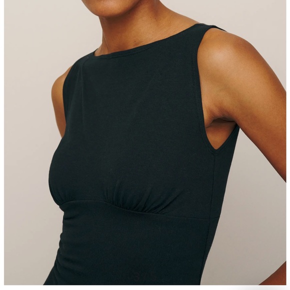 Mayve Sleeveless Knit Skater Minidress
Reformation NEW - Picture 3 of 9